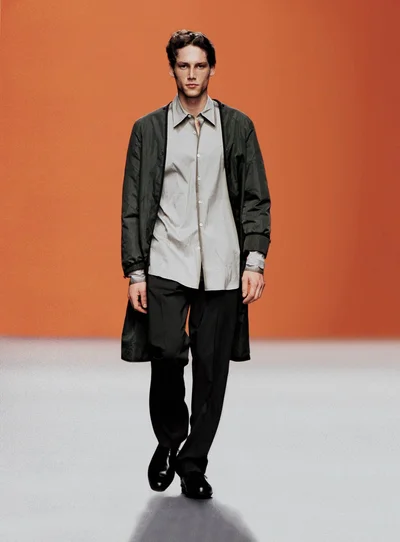Look 16